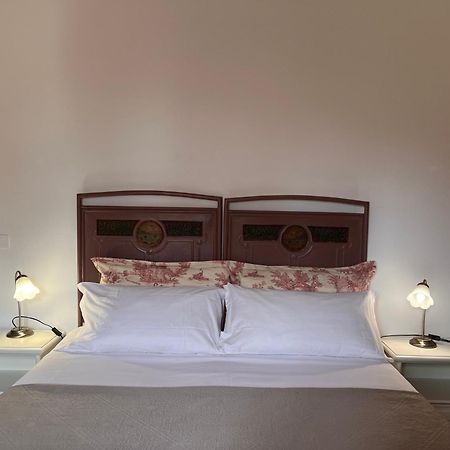 Casa Del Pino Bed & Breakfast บอร์โก อา บุจจาโน ภายนอก รูปภาพ