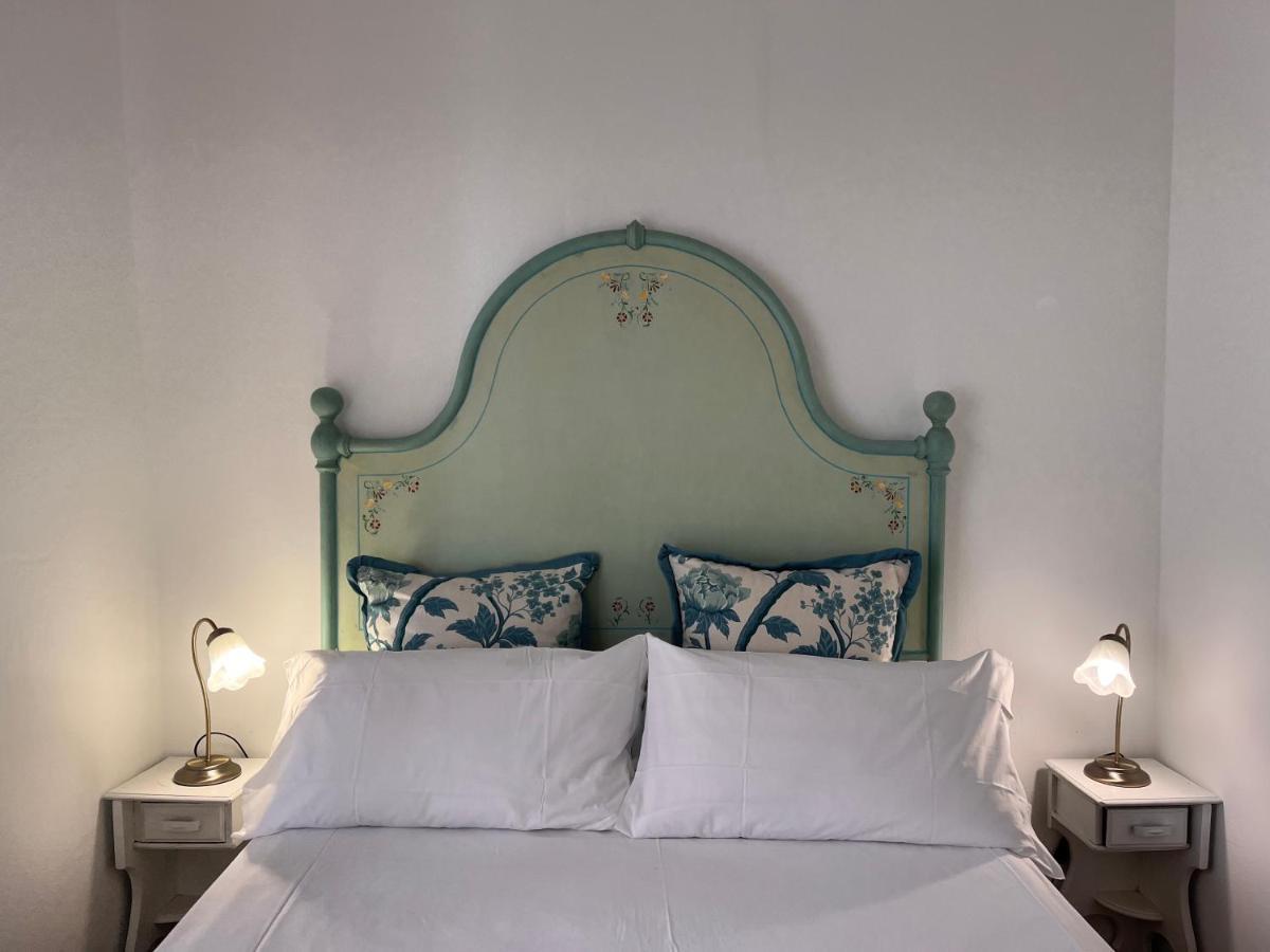 Casa Del Pino Bed & Breakfast บอร์โก อา บุจจาโน ภายนอก รูปภาพ